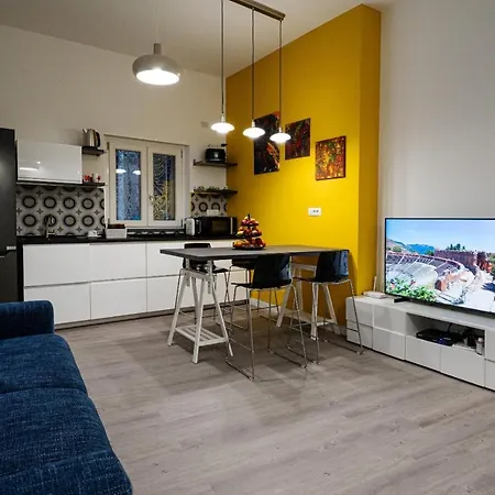 Apartment Domus Enea Taormina